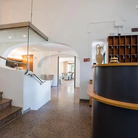 La Tavernetta Dei Ronchi Hotel 3*