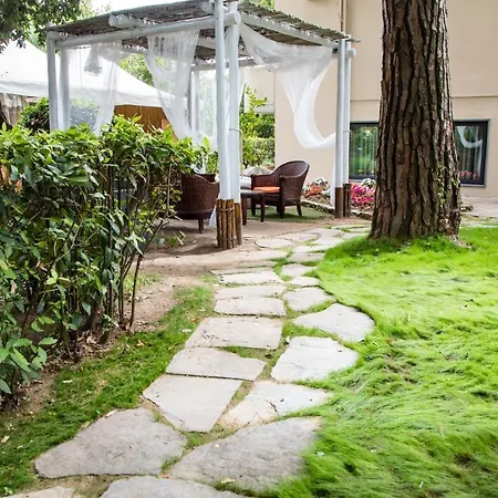 Hotel La Tavernetta Dei Ronchi 3*