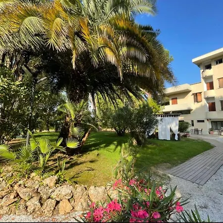 La Tavernetta Dei Ronchi Hotel Marina di Massa